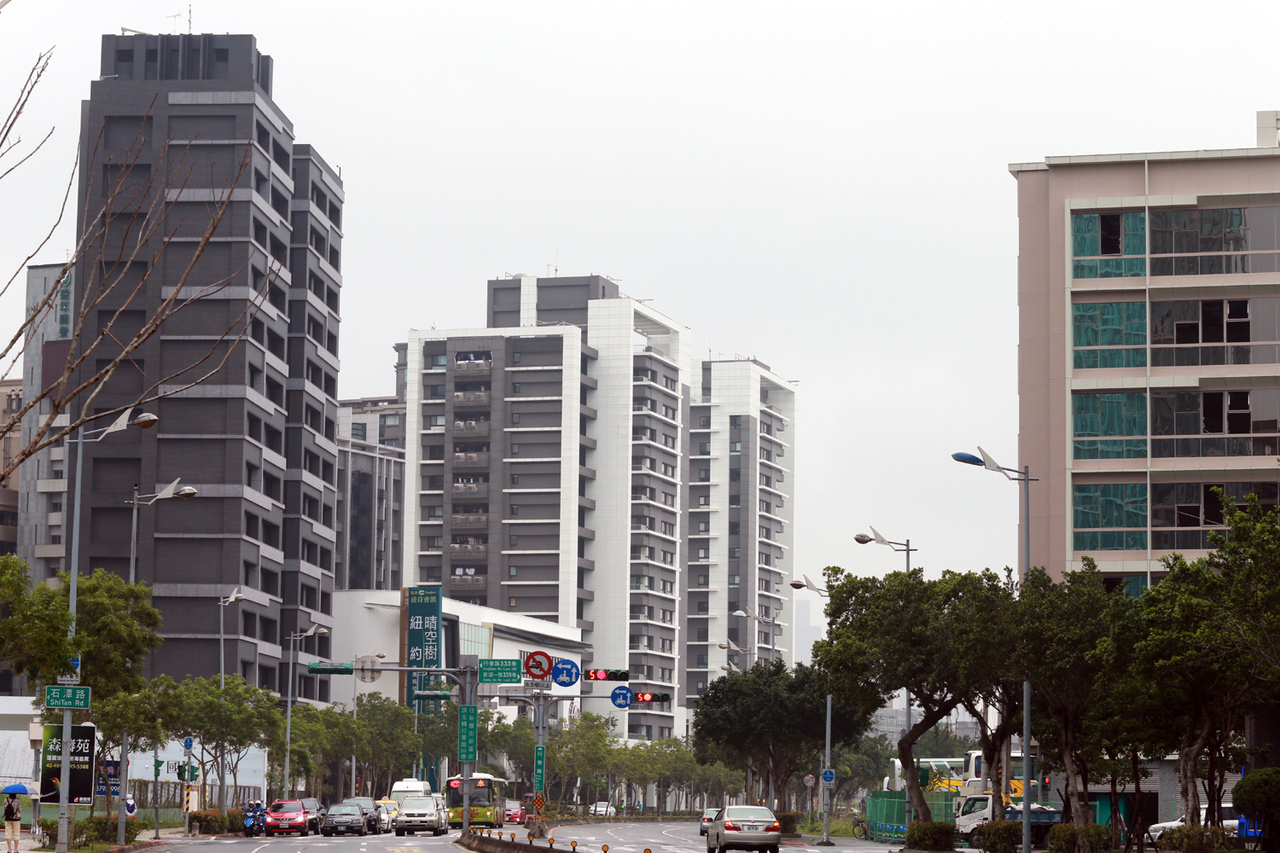 「連鎖效應… 台北市公寓房價滑落」的圖片搜尋結果