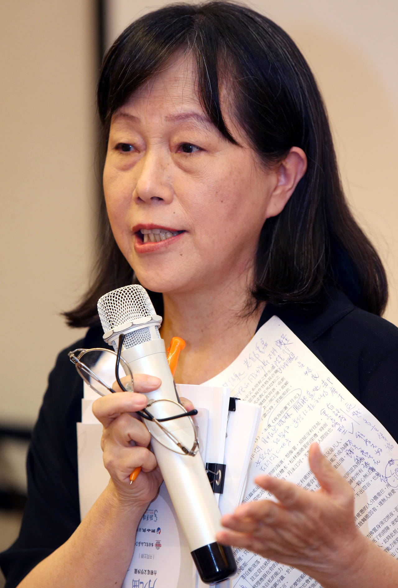 别再爱国,道德 廖玉蕙:技职生应多读小说开发情意[复制链接]