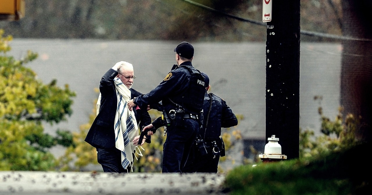 匹茲堡猶太會堂槍擊案：11死槍手落網，美國史上最慘仇猶事件| 過去24小時| 轉角國際udn Global