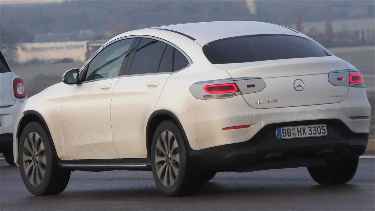 已經懶得偽裝 小改款mercedes Benz Glc Coupe大方展開路測 車壇新訊 國際車訊 發燒車訊