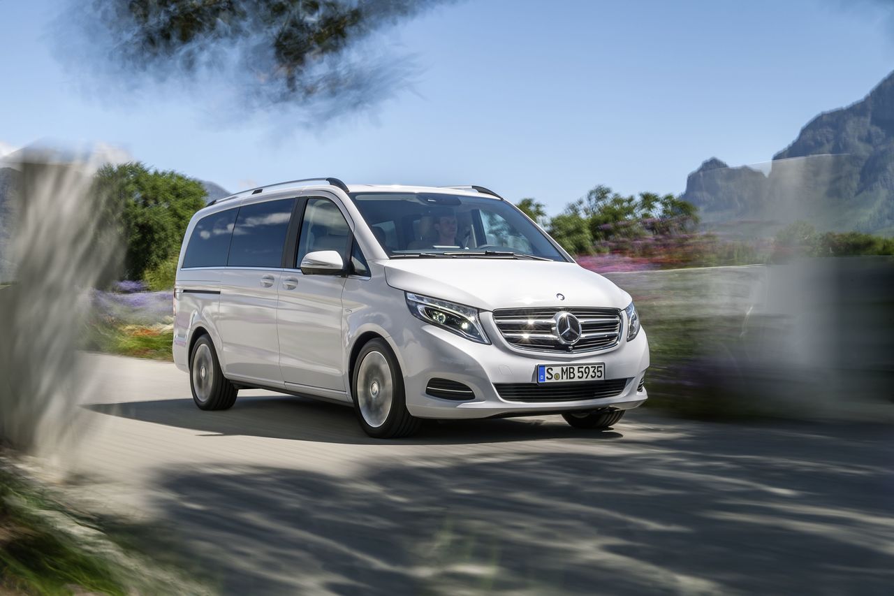 待客自用兩相宜跟著mercedes Benz V Class出遊去 車壇新訊 國際車訊 發燒車訊