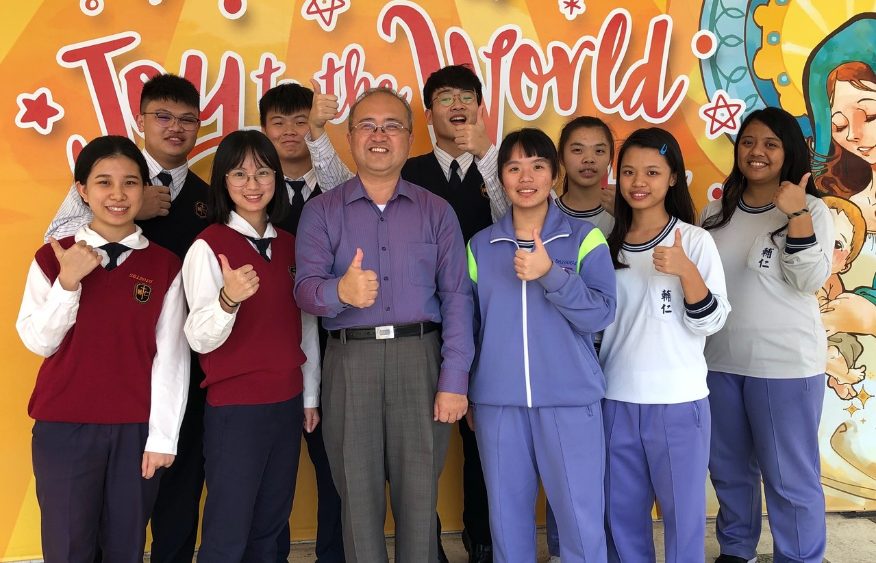 扁平足驗退迫轉學 輔仁高中生跳樓亡同學 昨很低潮 Ettoday社會新聞 Ettoday新聞雲