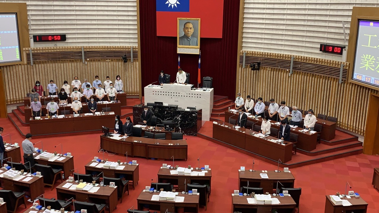 楊智達 議員身故缺額不遞補 規範不同調 被犧牲的市民權益 法律白話文plm 鳴人堂