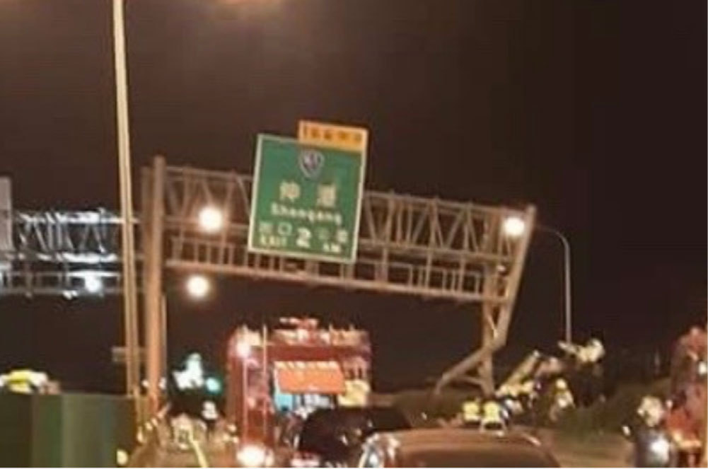 ç«¯ç¯€æ·±å¤œå°61ç·šå½°åŒ–è·¯æ®µé‡å¤§è»Šç¦è²¨è»Šæ'žè­·æ¬„é‡€2æ­» ç¤¾æœƒè¬è±¡ ç¤¾æœƒ è¯åˆæ–°èžç¶²