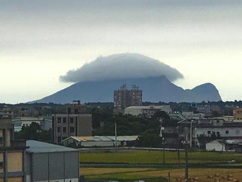 他拍到 龜山島戴殼 網友驚 要噴大雨了 旅遊 聯合新聞網