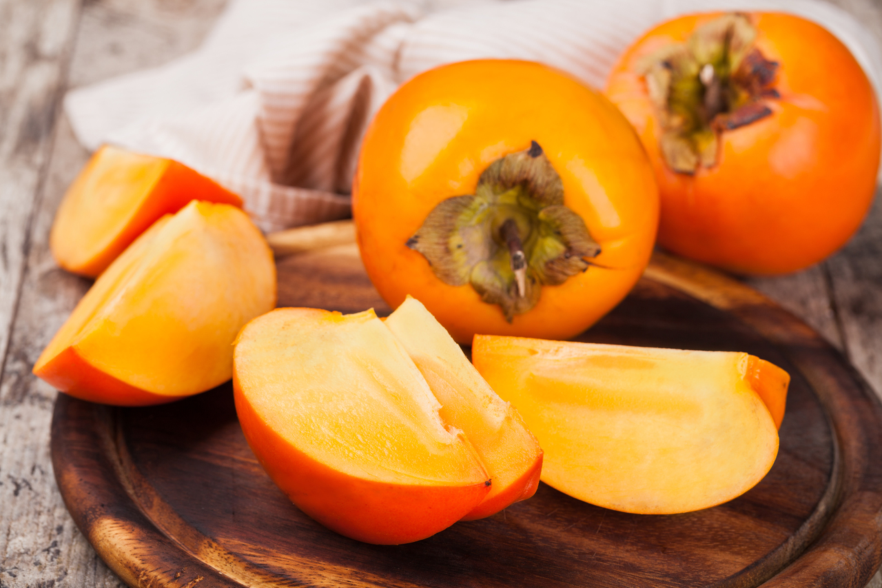吃當季／柿子維生素Ｃ、A含量豐富比柑橘高！ 但不宜空腹吃，這些禁忌要注意| 營養食譜| 養生| 元氣網