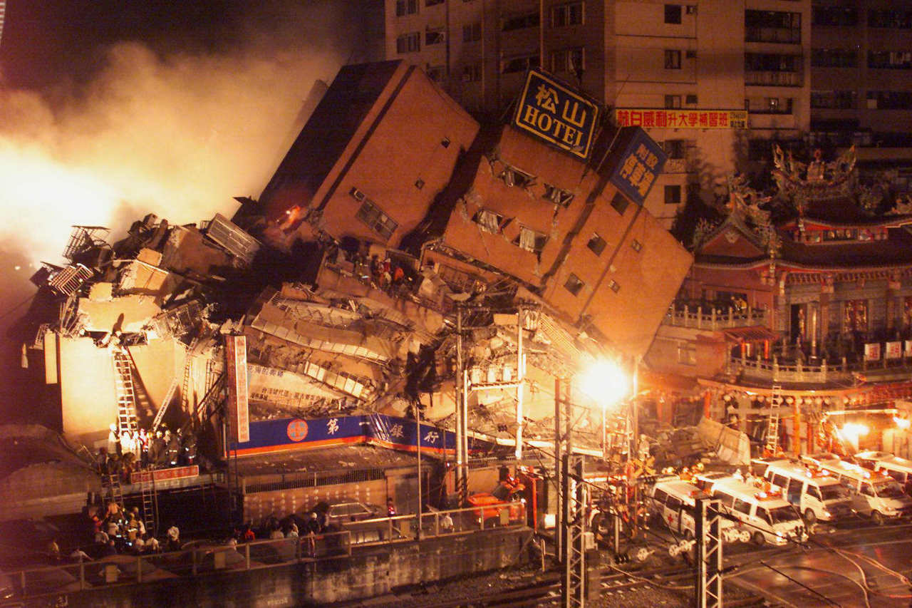 太習慣地震 台灣人幾級地震才逃命 網 這個 出現就該跑 鄉民爆報看 Oops 聯合新聞網