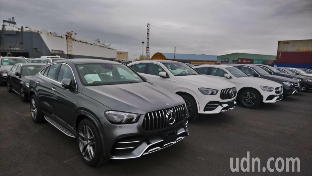 影 3000輛豪華進口車到港總值99億創台中開港44年紀錄 網搜話題 國內車訊 發燒車訊