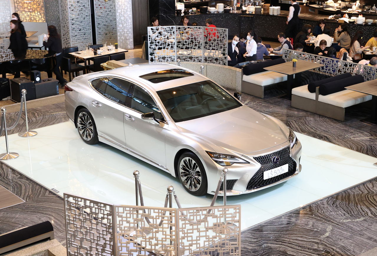 大和旗艦房車小改登場lexus Ls 500h售價475萬起 車壇速報 國內車訊 發燒車訊