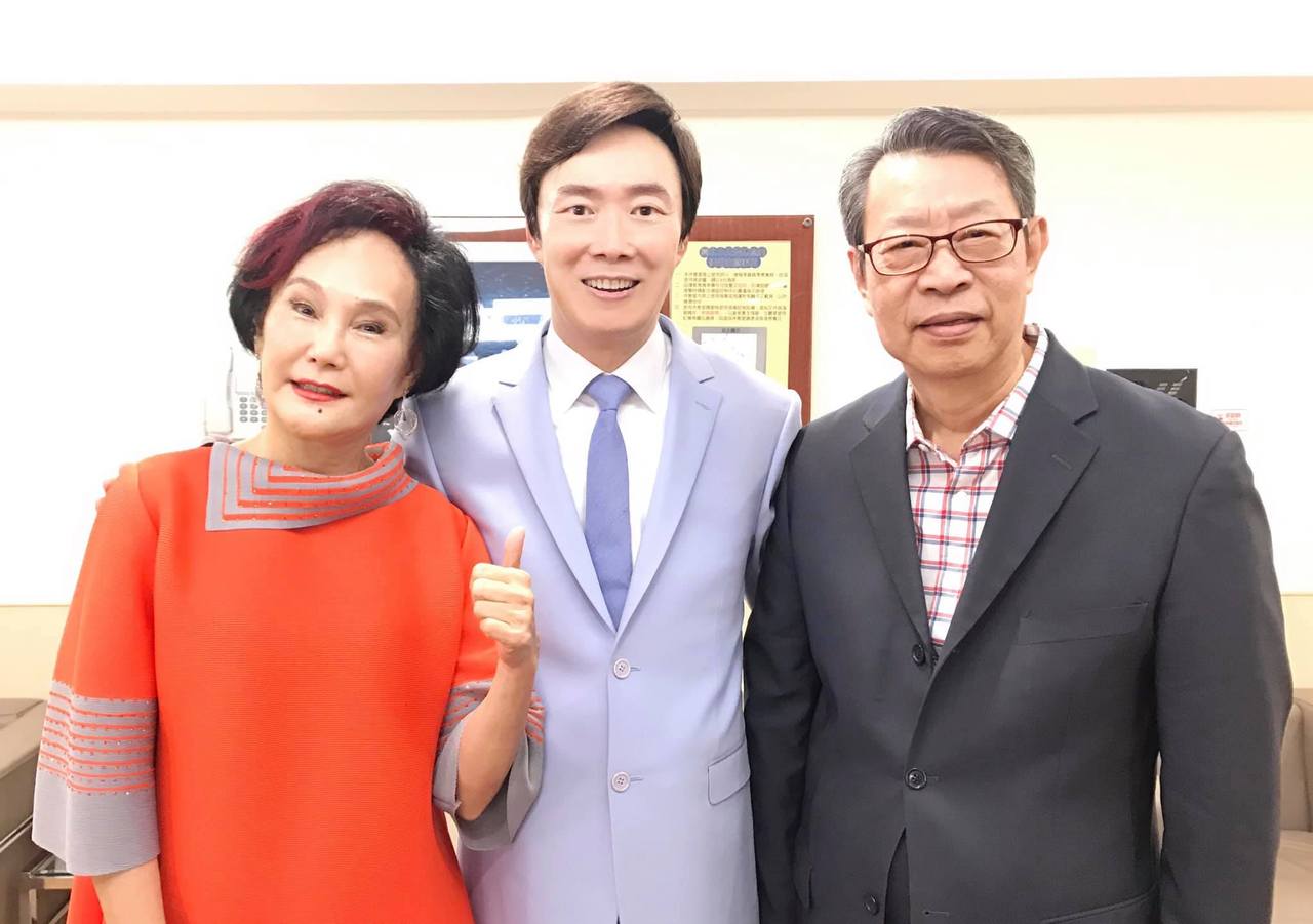 獨 70年代潘金蓮提離婚胡錦 顧安生40年婚成傳奇 熱門星聞 噓 星聞