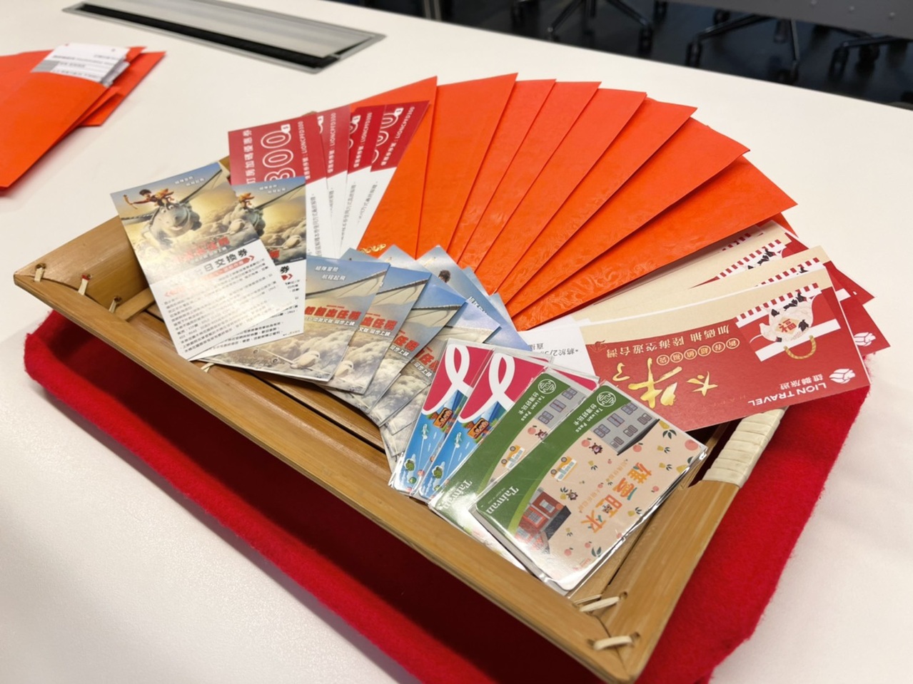 旅遊福袋 買千換萬 明起開賣 雄獅門市限量開搶 流行消費 生活 聯合新聞網