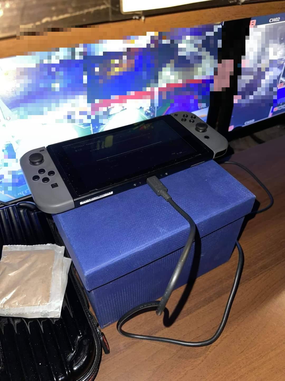 住戶見夜間保全 偷懶打switch 快氣炸網卻一面倒替他說話 鄉民爆報看 Oops 聯合新聞網