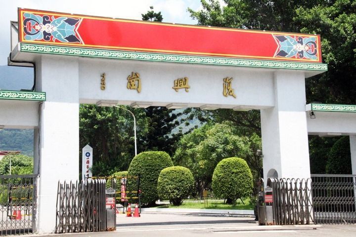 政戰活春宮網友戰翻 國防大學 力保當事者網友留言多被刪除 情慾犯罪 社會 聯合新聞網