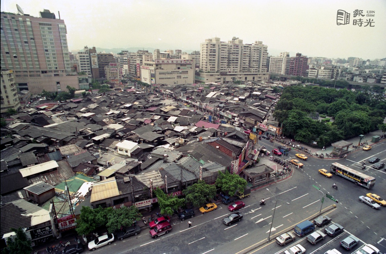 林 森北 路 南京 東 路口