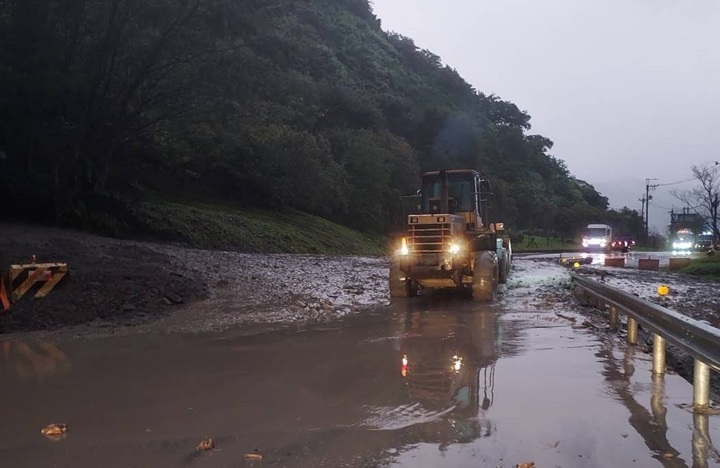 宜蘭山區雨勢驚人宣布3所學校停班停課 基宜花東 地方 聯合新聞網