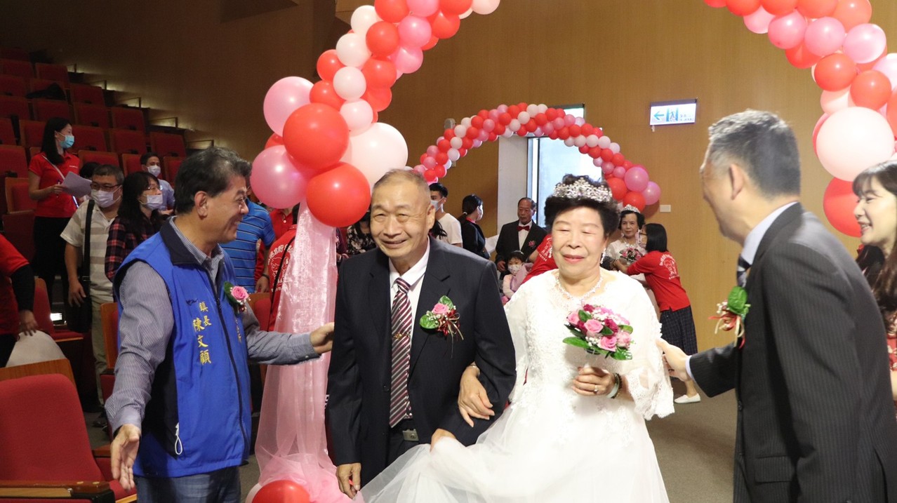 金門金鑽婚夫妻表揚56對老倆口重溫甜蜜時光 高屏離島 地方 聯合新聞網