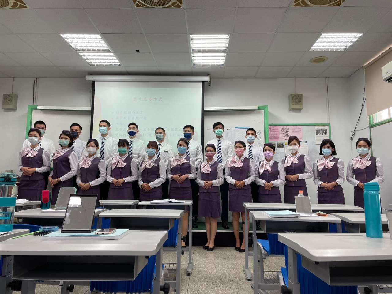 台鐵全新自強號年底上線 車勤員找華航訓練堪比空服員 生活新聞 生活 聯合新聞網