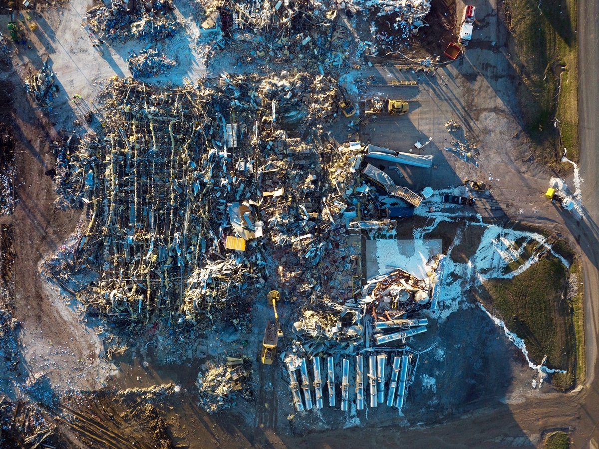 肯塔基龍捲風浩劫的完美夾殺 蠟燭工廠的死亡陷阱與奇蹟 過去24小時 轉角國際udn Global