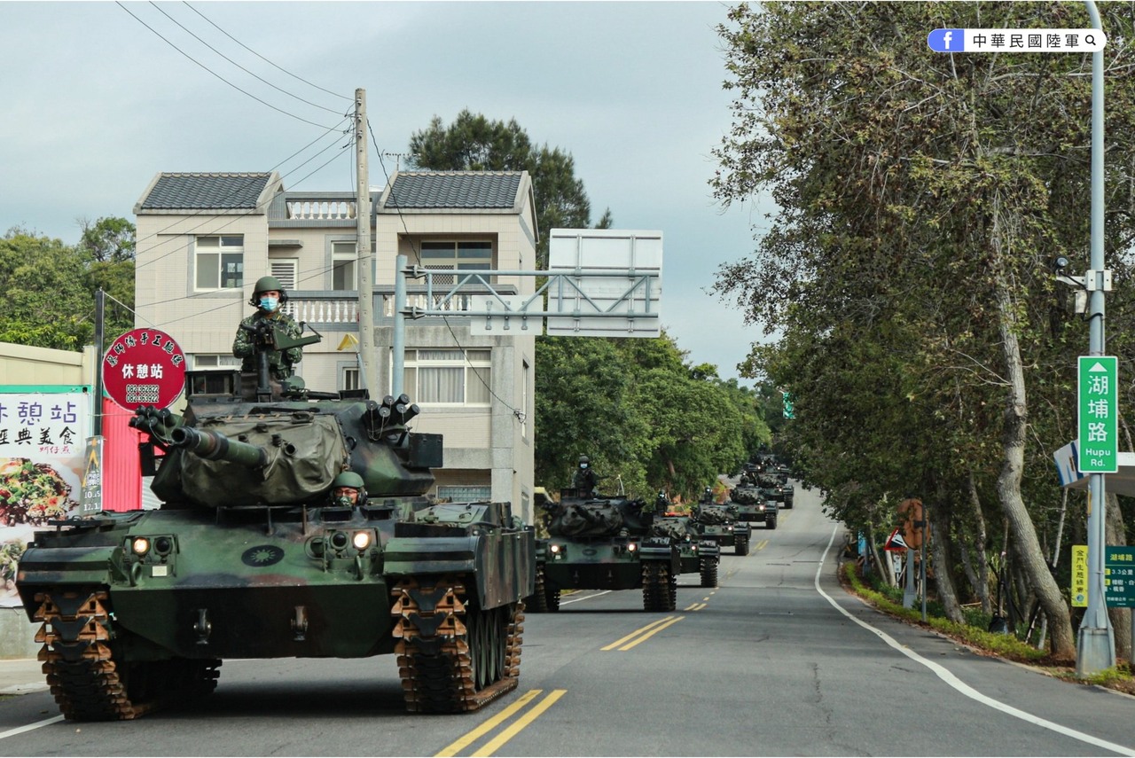 金門烈嶼 太武操演 陸軍m41d戰車縱隊出營偵巡 軍事 要聞 聯合新聞網
