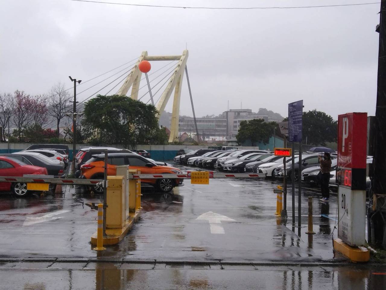 基隆捷運拍板林右昌描繪開發願景解決容積錯置問題