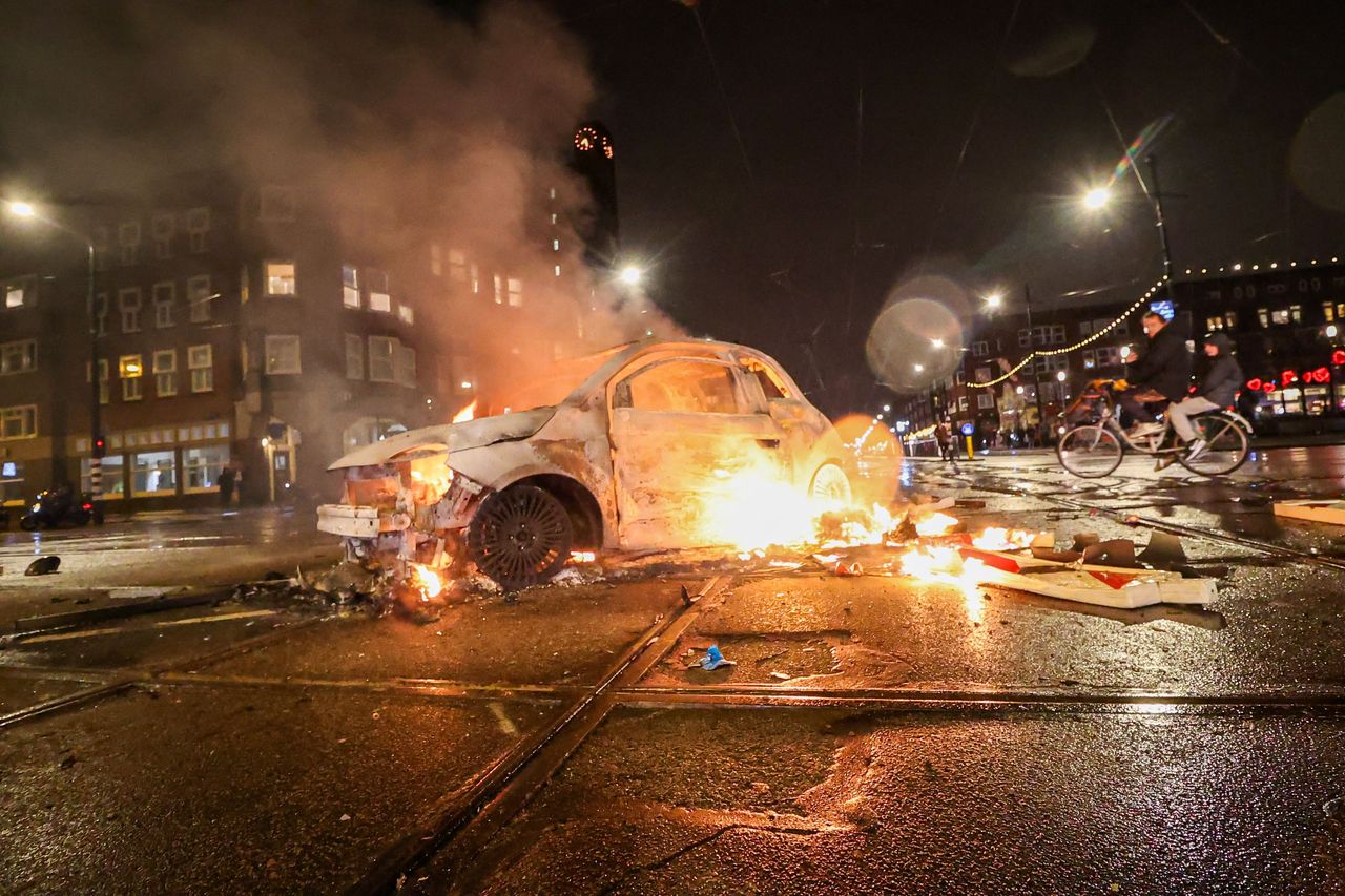 世足賽／比利時爆冷輸摩洛哥16強岌岌可危 球迷失控暴動