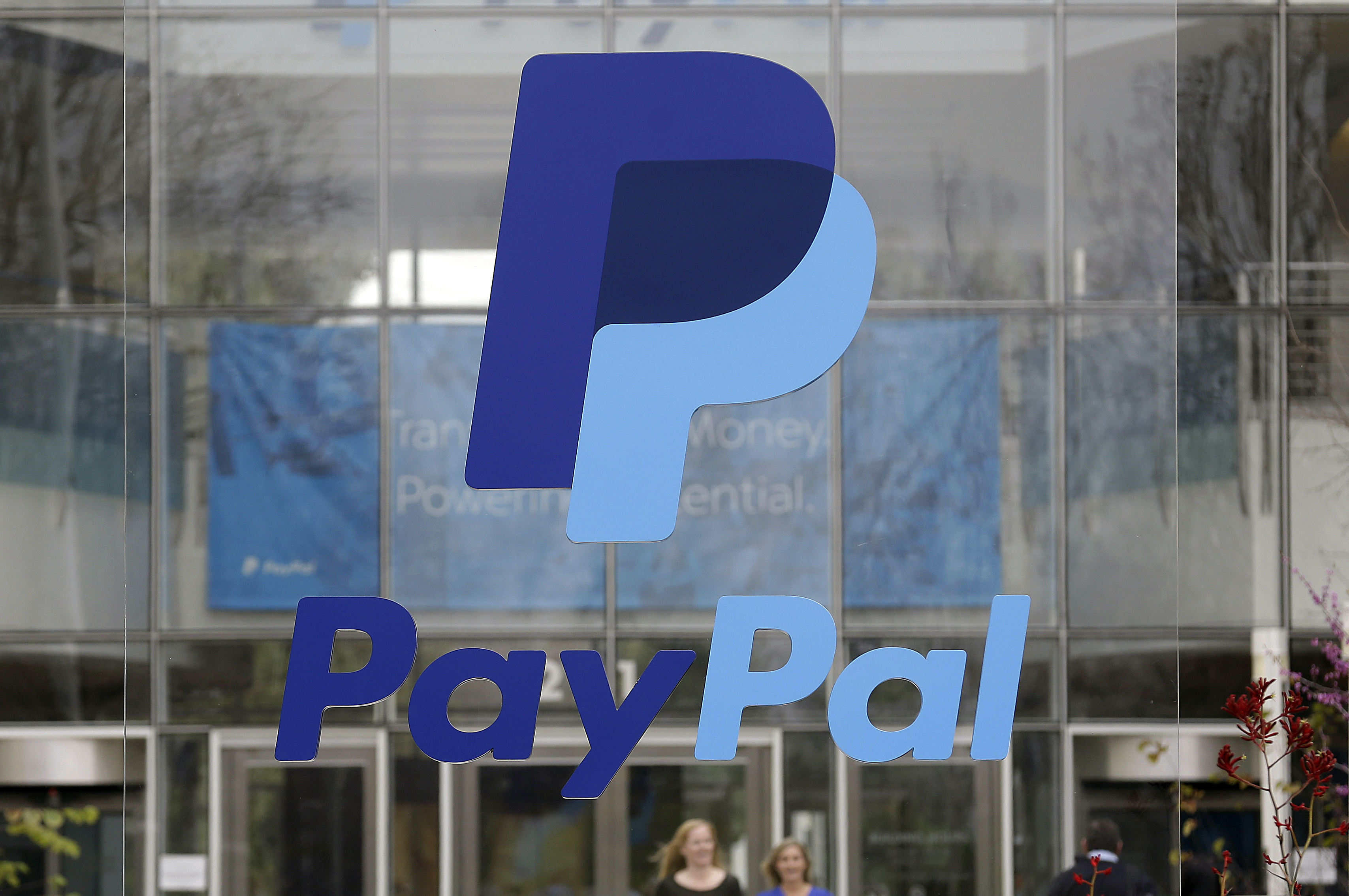PayPal在1月31日宣布裁员约2,000人的声明中，以「改造」称之。图／美联社