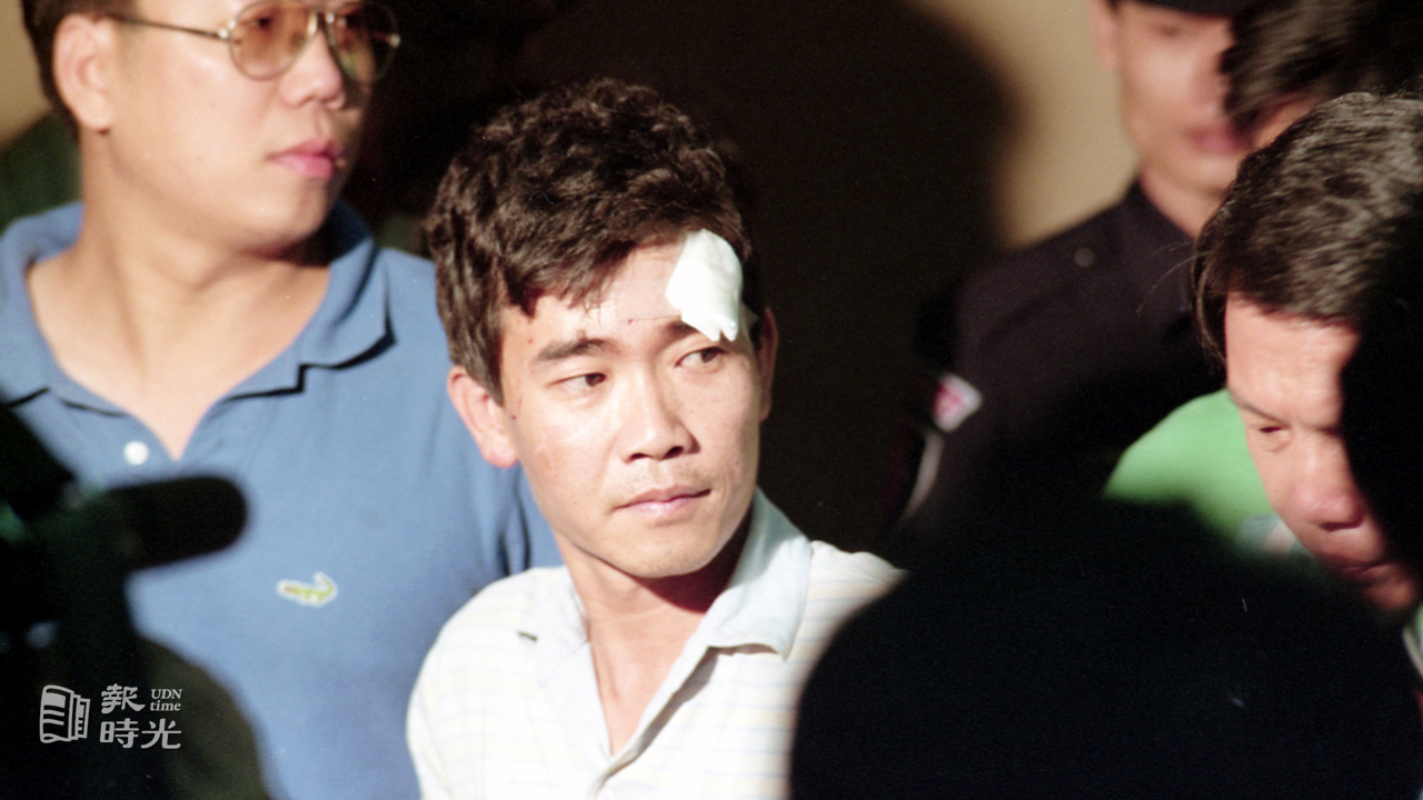 台灣犯罪事件簿】十大槍擊要犯「南霸天」楊雙伍臺灣最恐怖的槍擊罪犯之一| 報時光