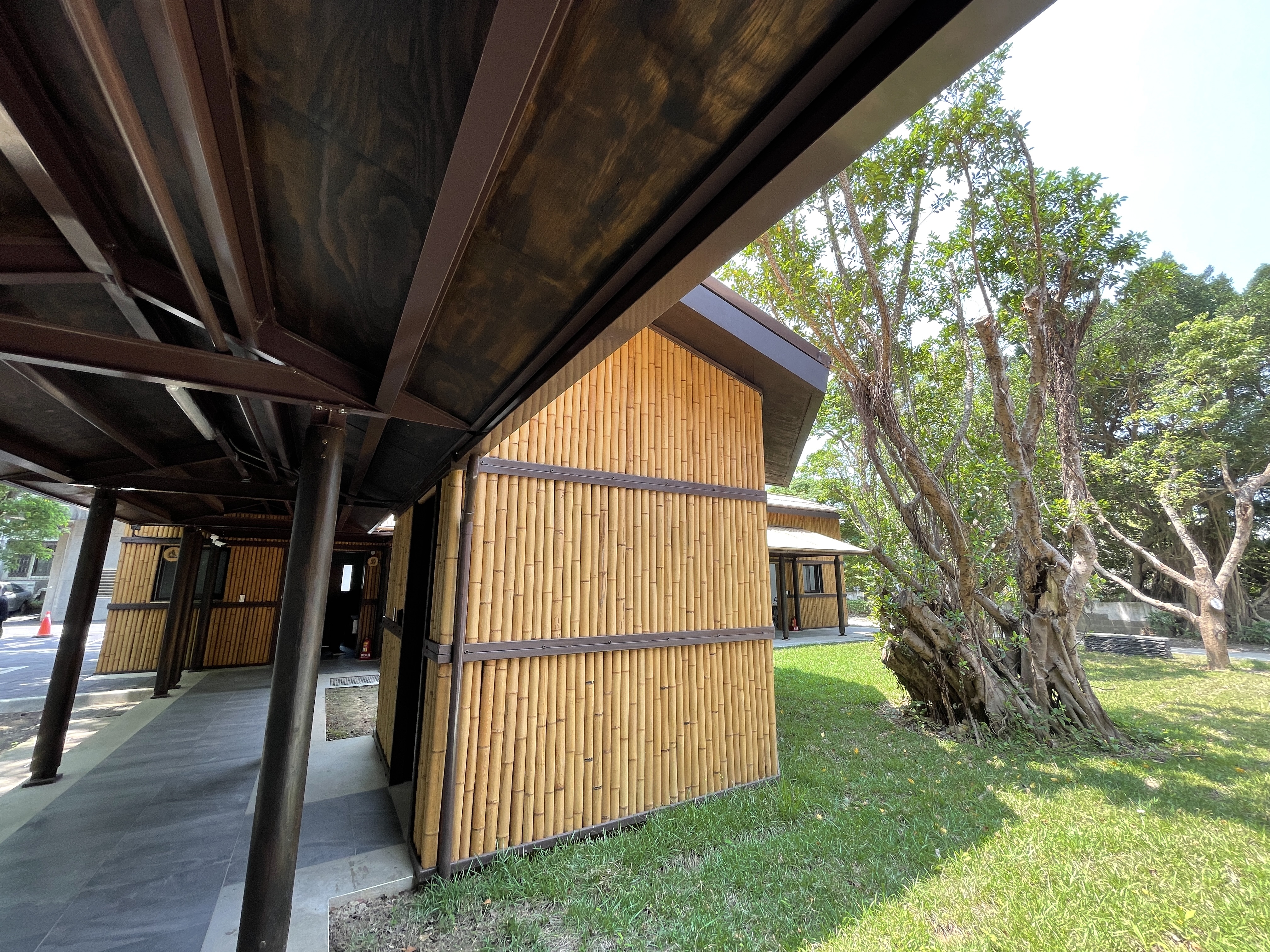 lam-nha-tre-thiet-ke-thi-cong-vat-lieu-tre-truc