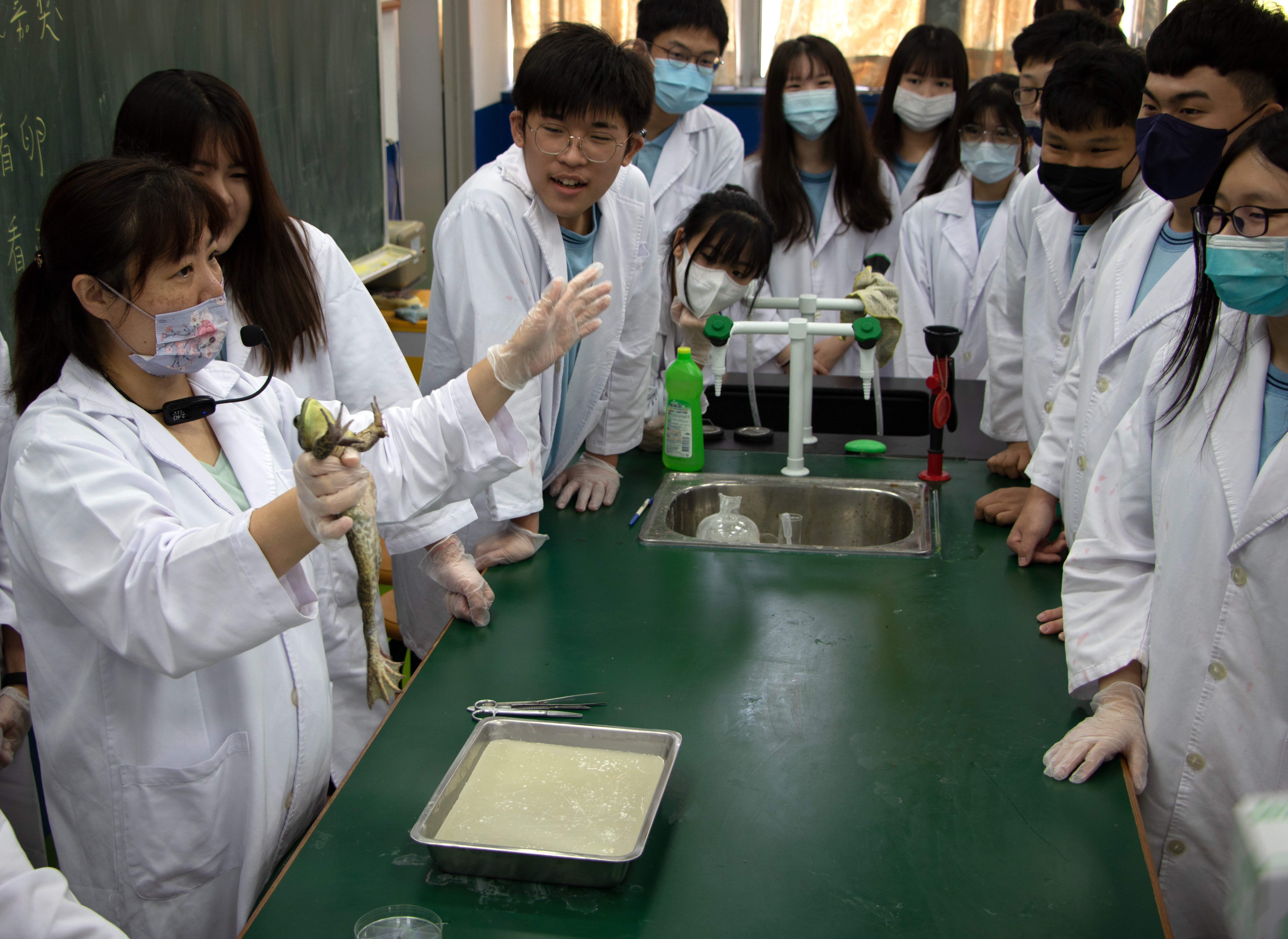 動手實驗動腦解謎桃園六和高中周六新課程讓學習更立體| 中小學| 文教| 聯合新聞網