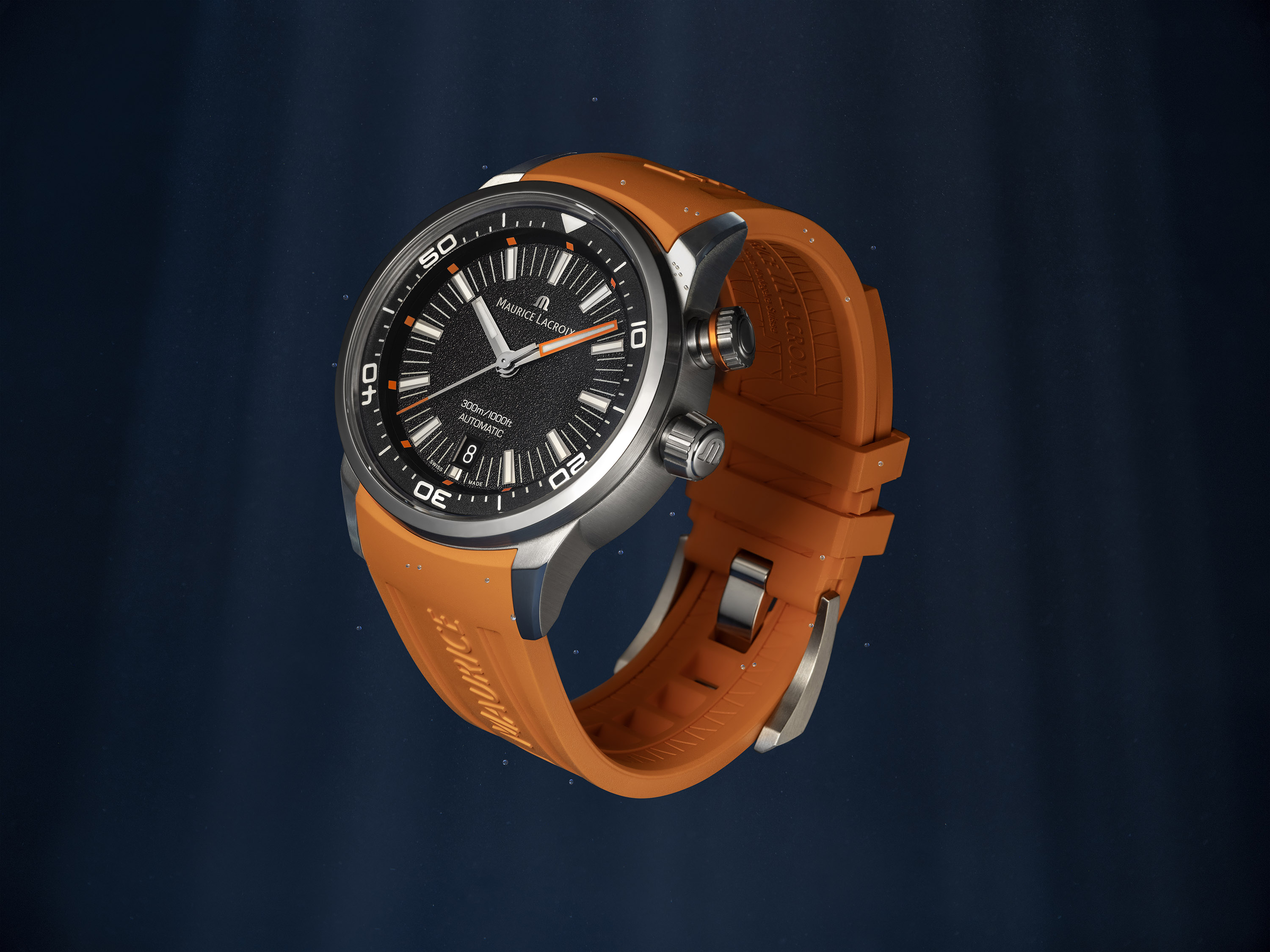 Maurice Lacroix 艾美錶奔濤系列S腕錶，精鋼錶殼，防水深度300公尺，搭載ML115自動上鍊機芯，...