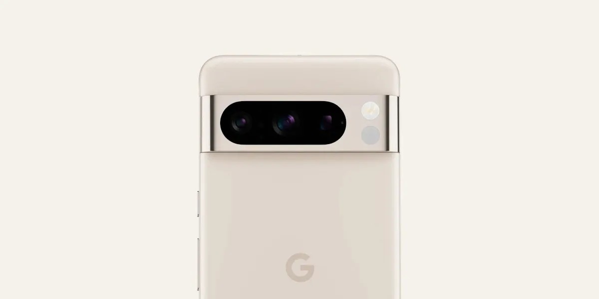 不藏了？Google Pixel 8 Pro模樣又外洩！消光黑配「霧面玻璃」質感up