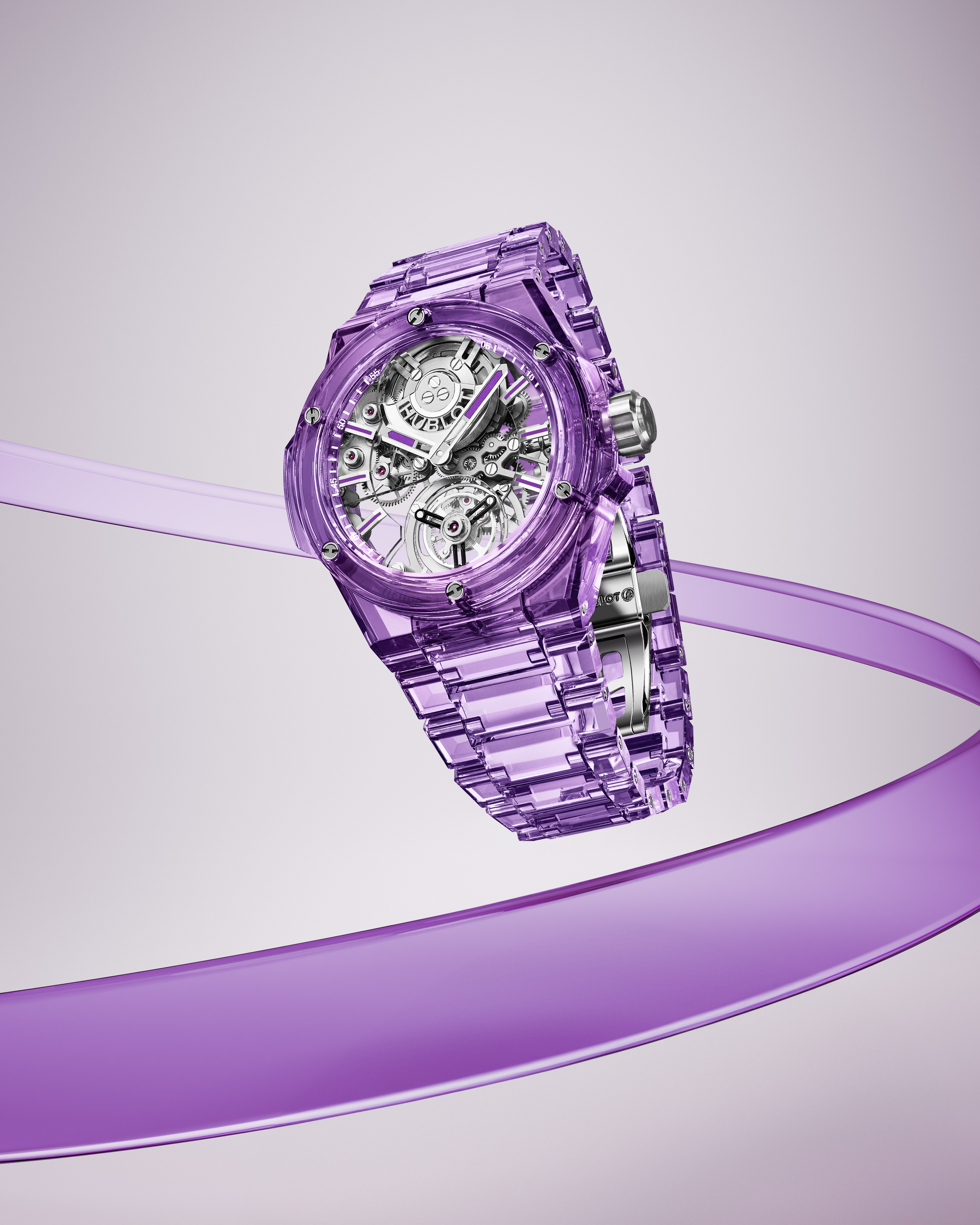 Big Bang Integrated紫色藍寶石陀飛輪鍊帶腕錶。圖／宇舶錶提供