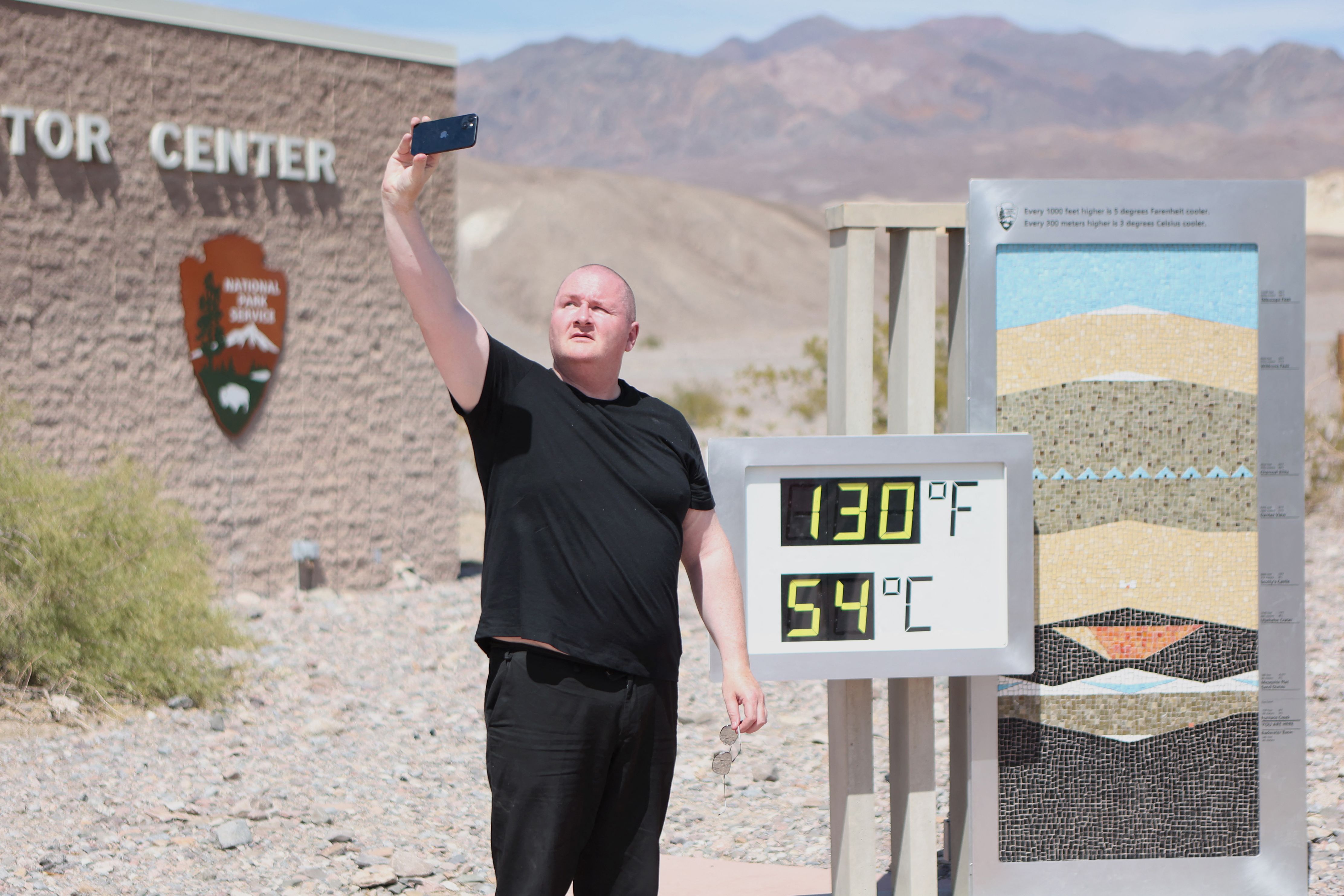 去年7月是有温度计以来最热的一个月，地表最热纪录保持者「死亡谷」的气温也直逼世界纪录56.7度大关。（图／取自网路）