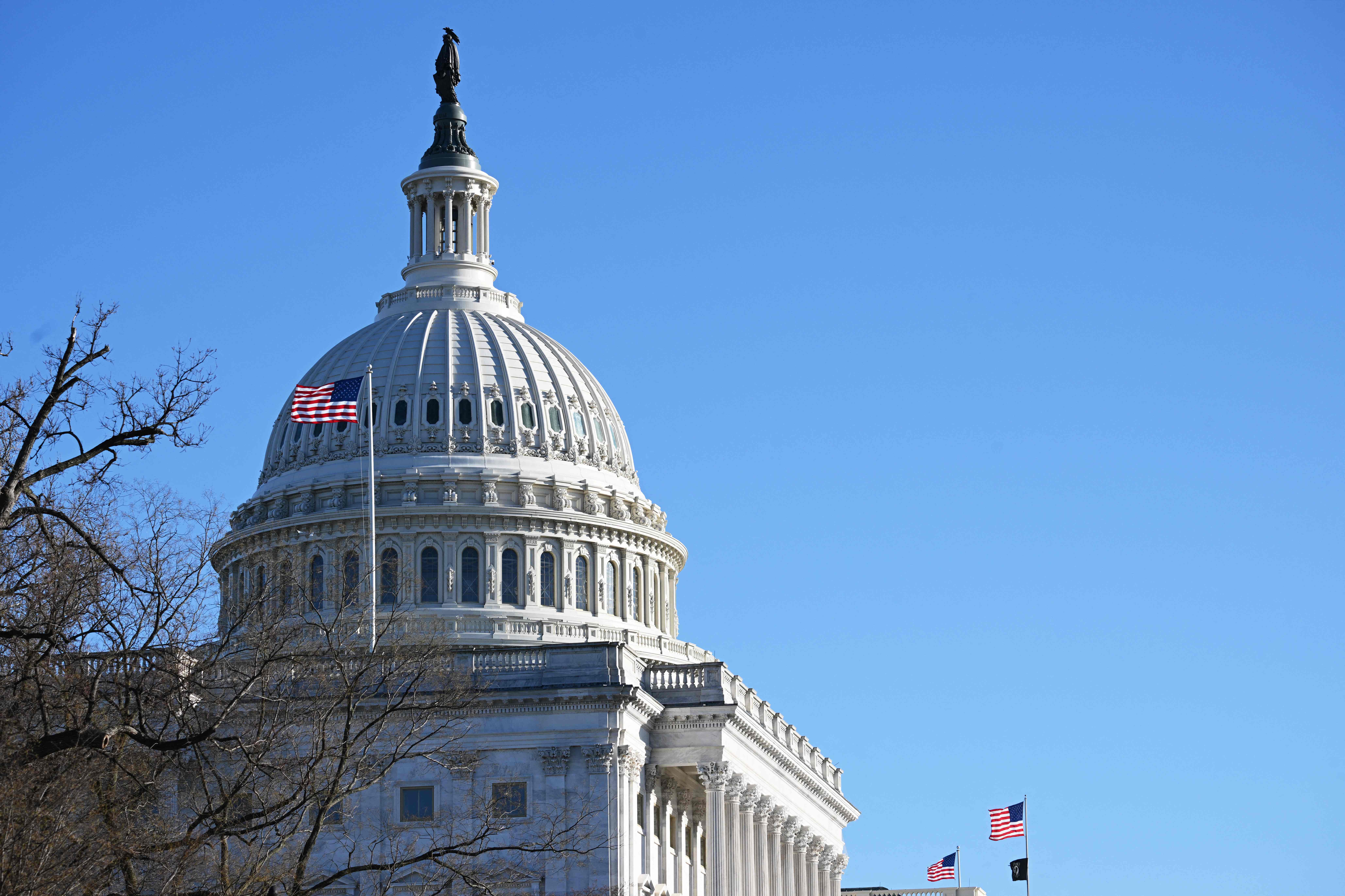 美国众院13日表决通过禁用TikTok法案。法新社