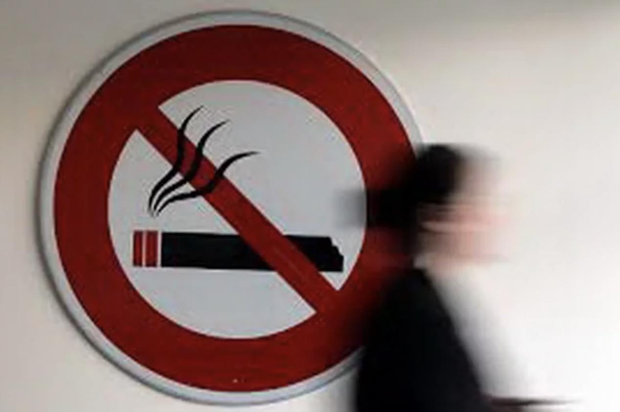 学校周边及各县市针对人潮聚集处设置的禁烟场域，都不可吸烟。示意图。本报资料照片