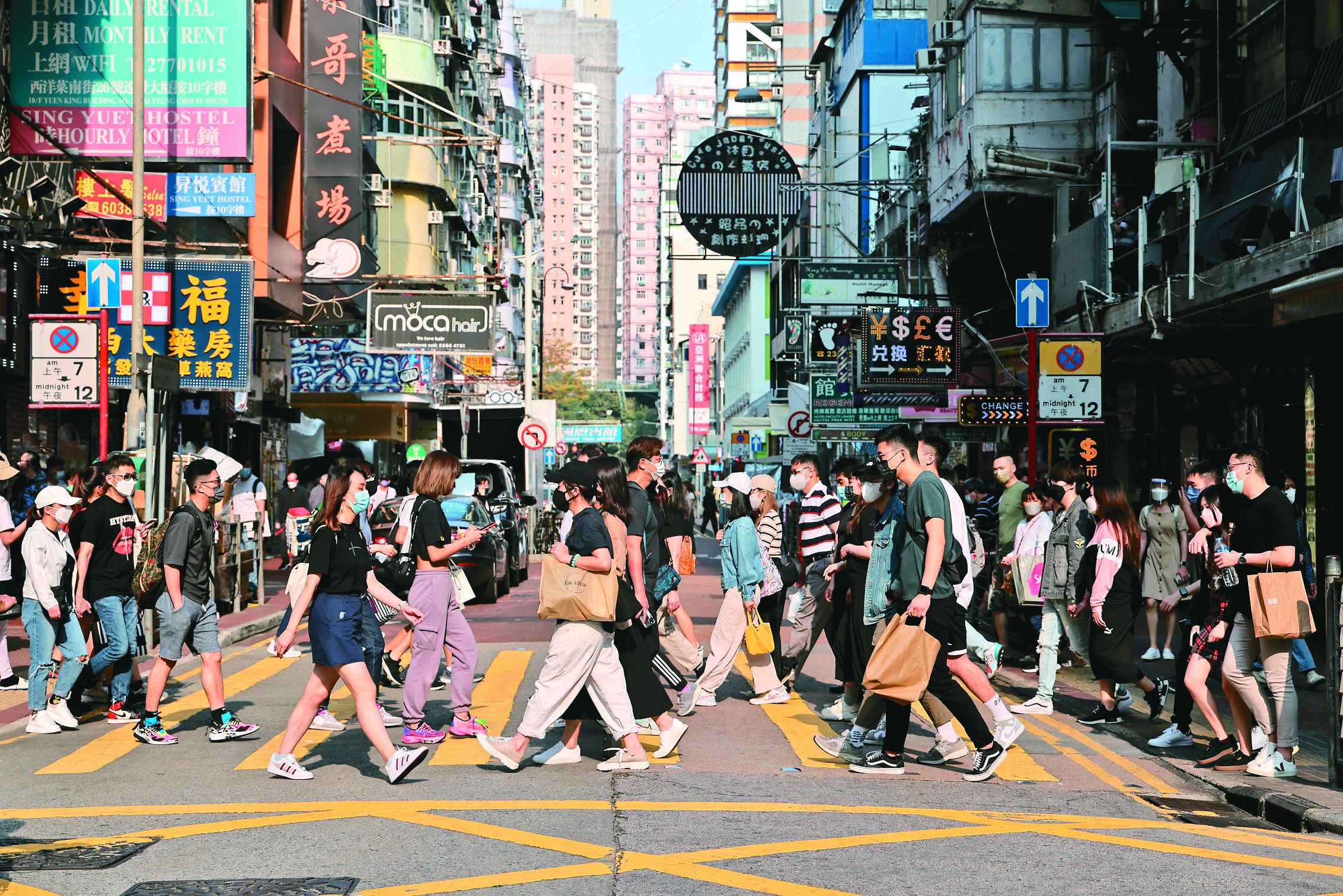 历经香港「反送中」，中共制定港版「国安法」后，香港政府今年再添一笔，完成基本法23条的国安条例，让已渐行渐远的台港关系，更加疏离。 香港中通社