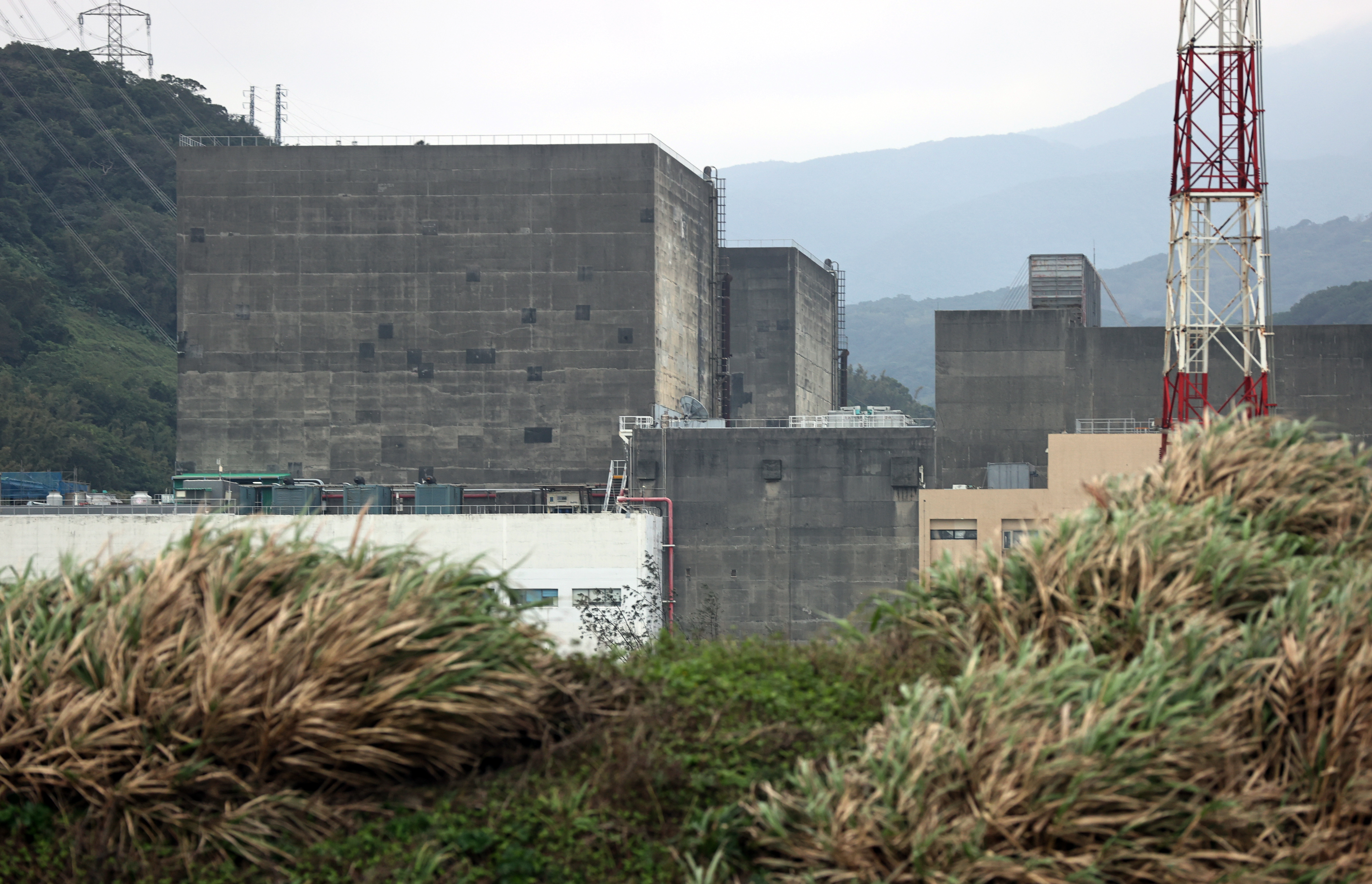 今早发生大地震，核安会表示各核能电厂均正常运作，将持续关注后续地震的状况，以监控电厂安全。联合报系资料照