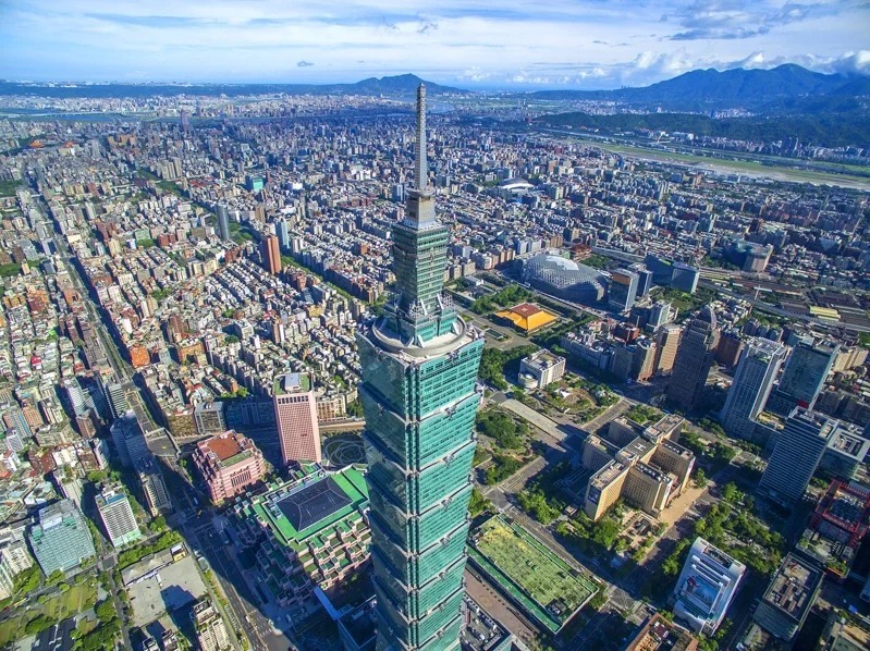 有网友好奇，这次的地震体感超级大，那台湾的第一高楼「台北101」是什么状况？示意图，台北101提供