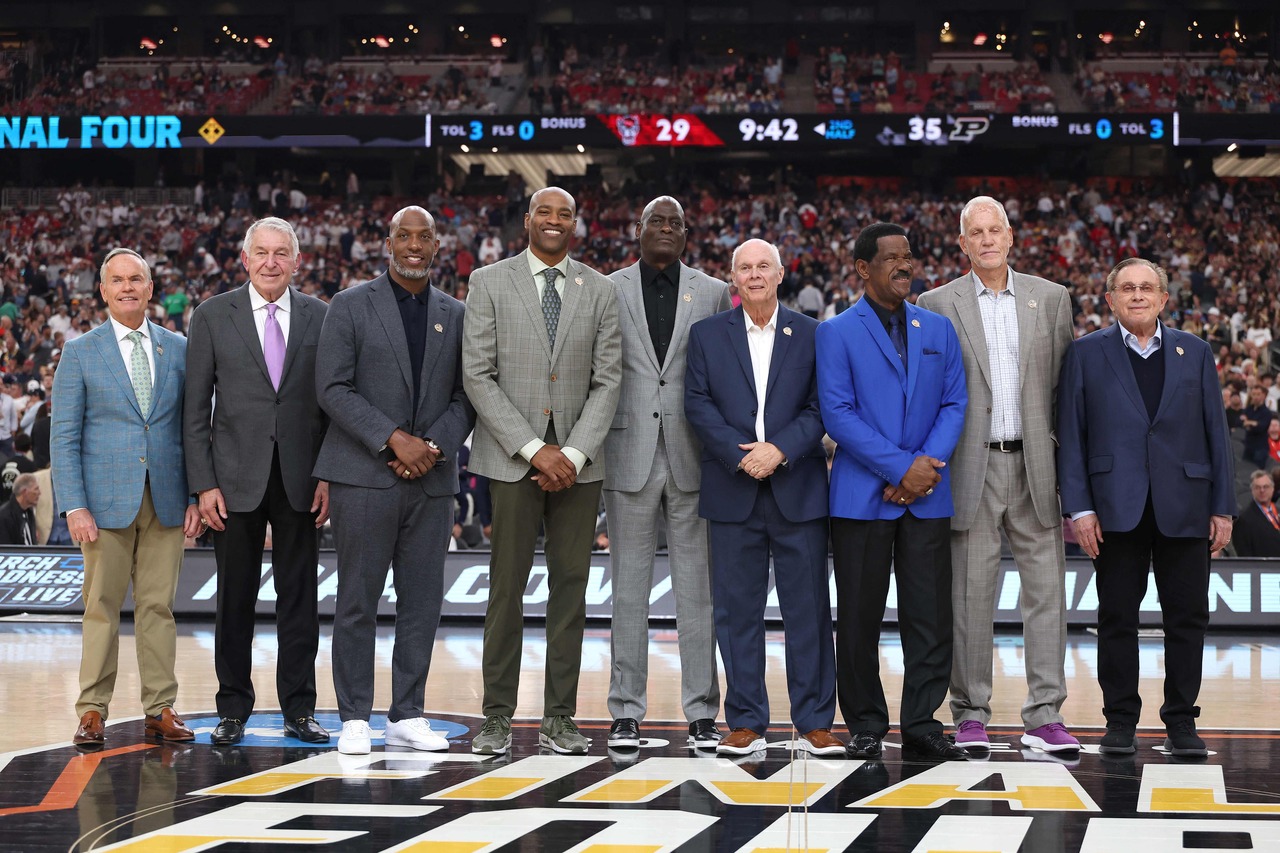 奈史密斯篮球名人堂今宣布2024年13位入选的名人堂成员。