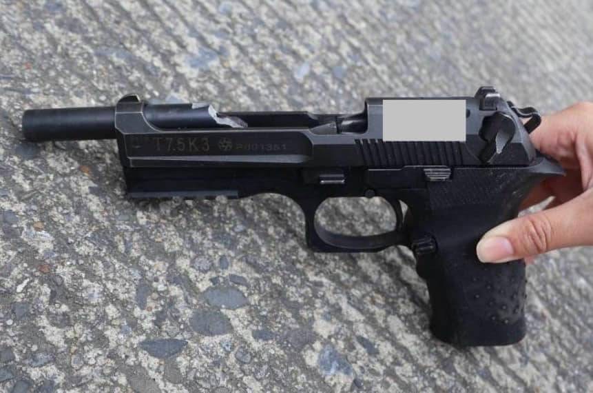 国造T75K3手枪日前射击时发生枪管断裂案。图／读者提供