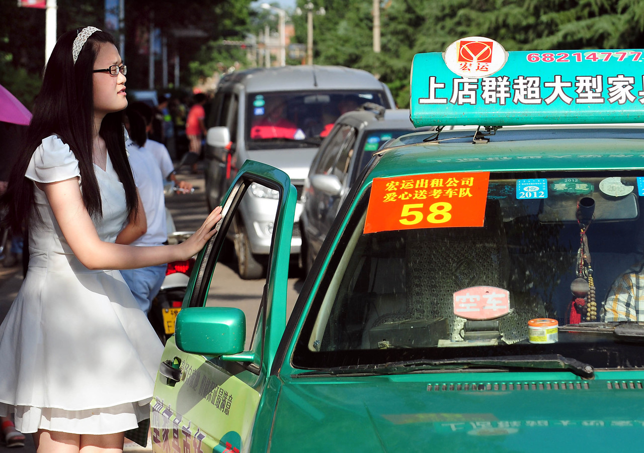 有台湾人到大陆叫出租车时，发现多数人都去坐前座。图为示意图，与新闻当事人无关。图／新华社资料照