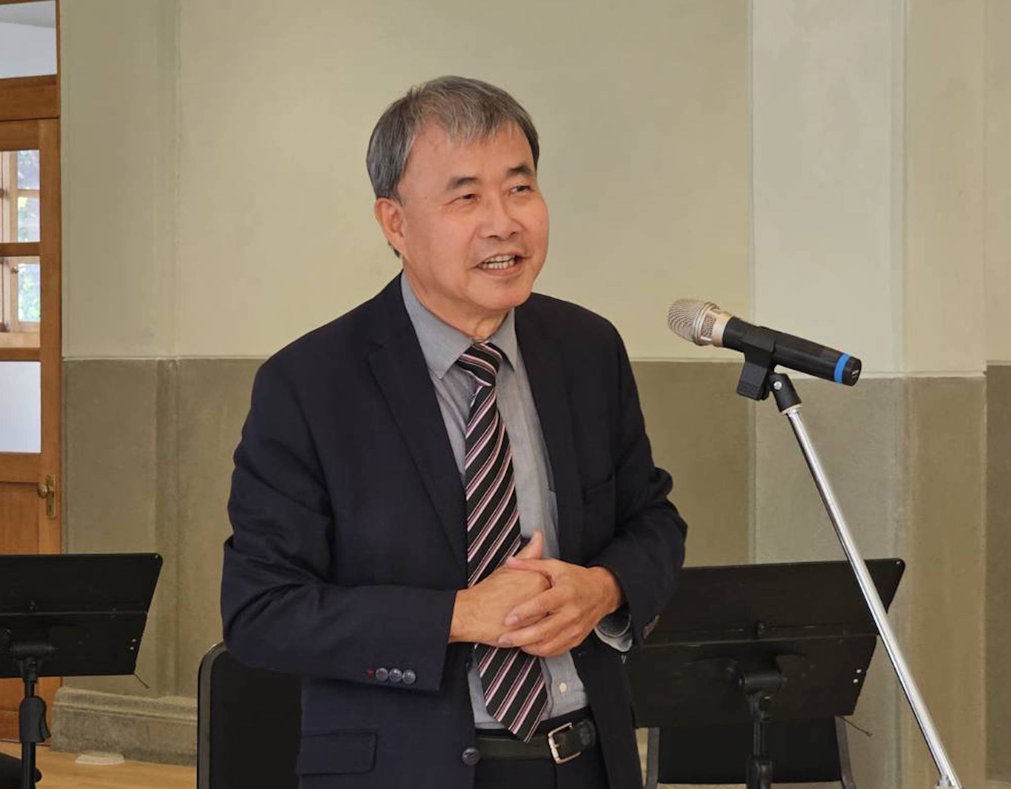 任期即将届满的国立中山大学校长郑英耀盛传已同意出任新任教育部长。本报资料照片