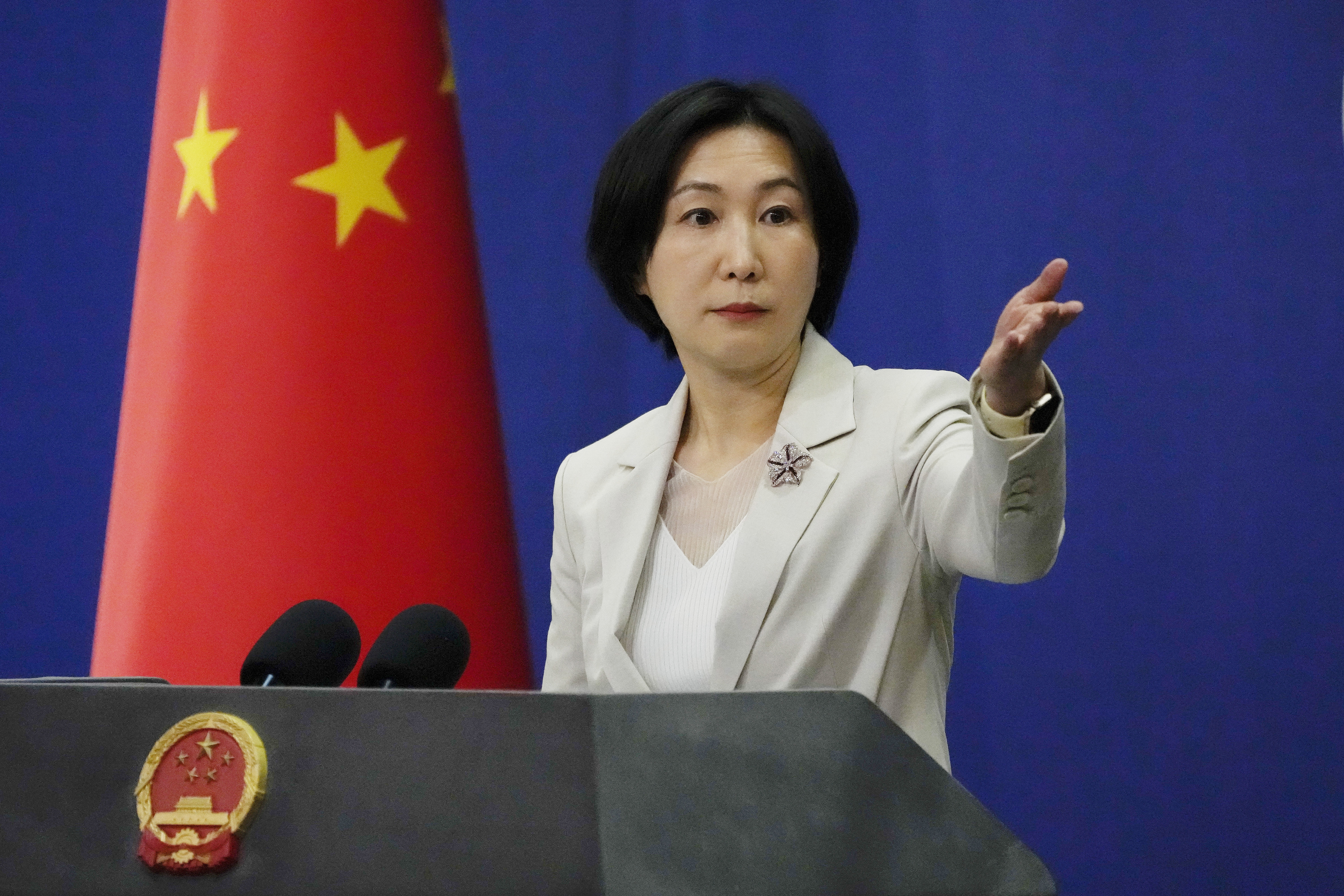 大陆外交部发言人毛宁说，美日不顾中方的严重关切，在台湾、涉海等问题上对中方抹黑攻击，严重违背国际关系基本准则 。（美联社）
