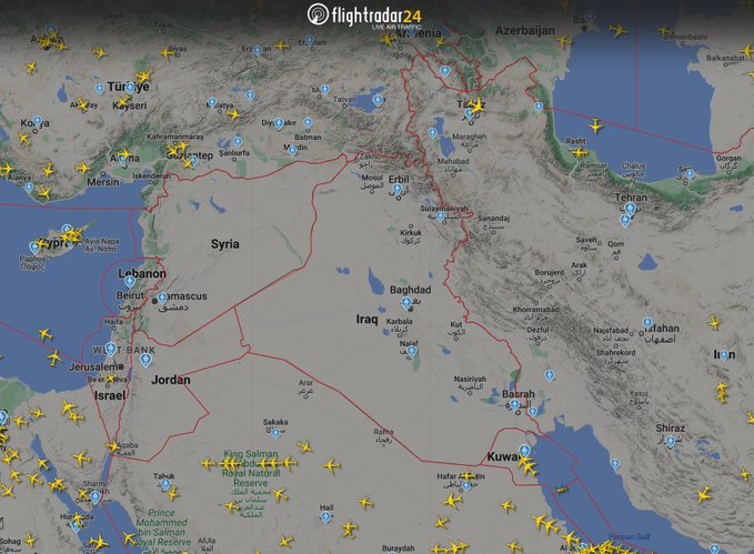 根据实时飞行追踪工具Flightradar24，以色列和黎巴嫩重启领空，从以色列首都特拉维夫起飞的商务客机已经恢复。取自X