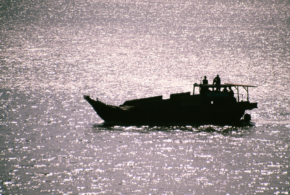 巴西东北海岸传出有渔民发现一艘满载尸体的船只，罹难者确切人数、死因尚未证实。示意图/ingimage