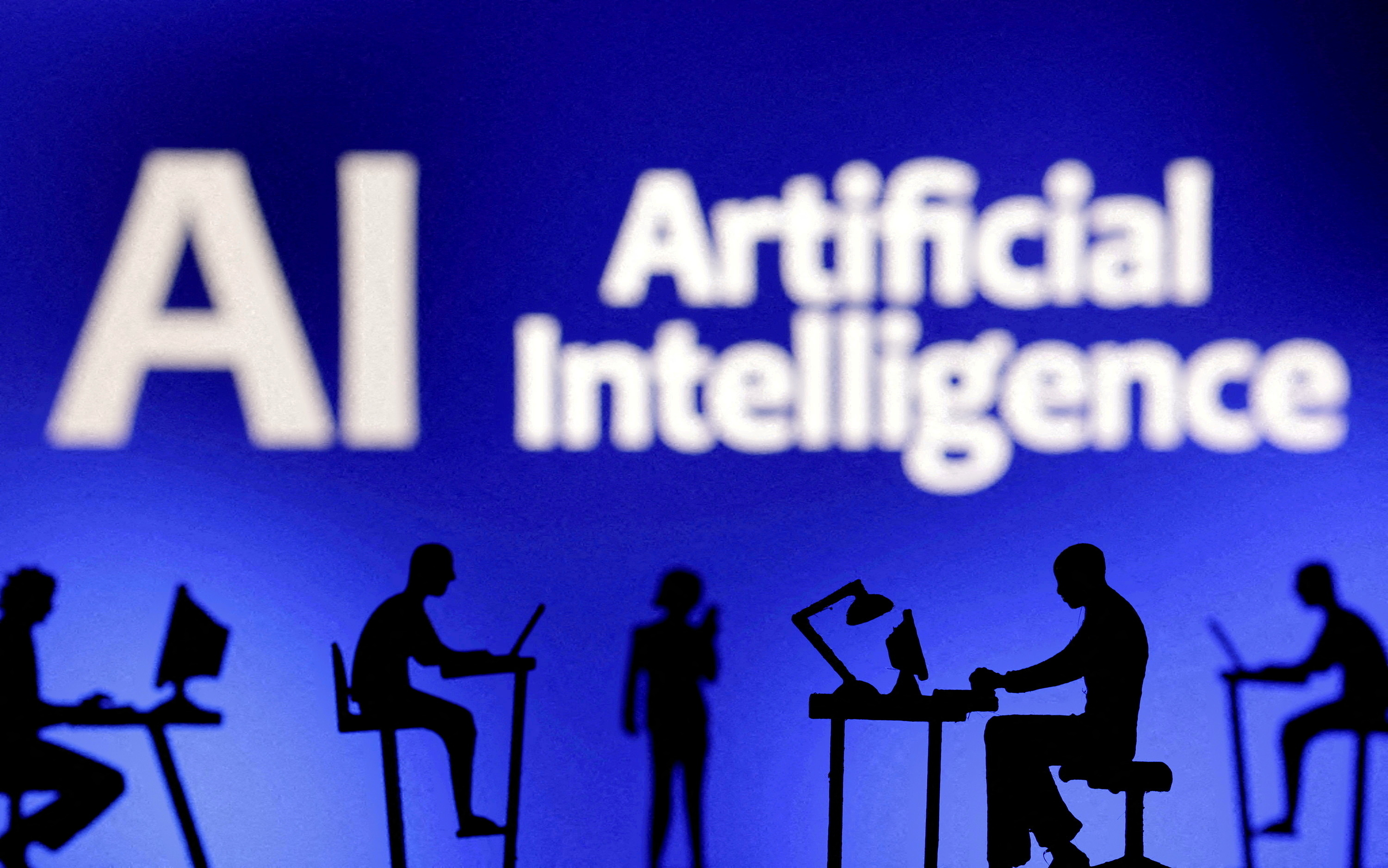 微软将对阿拉伯联合大公国的人工智慧（AI）大厂G42，投资15亿美元。据悉美国官员先前与G24展开幕后磋商。路透