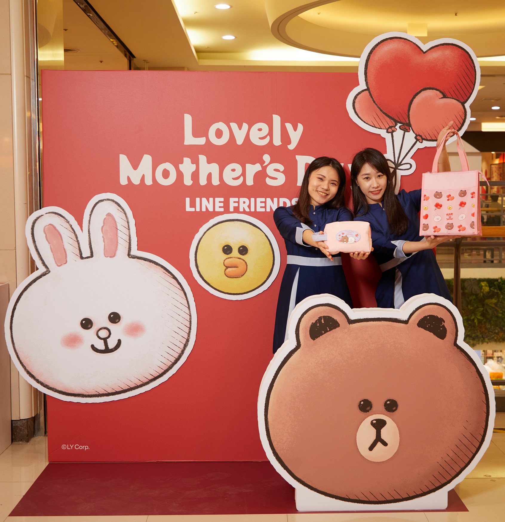 Global Mall推LINE FRIENDS限定会员礼，与妈妈共度粉红泡泡母亲节。Global Mall/提供