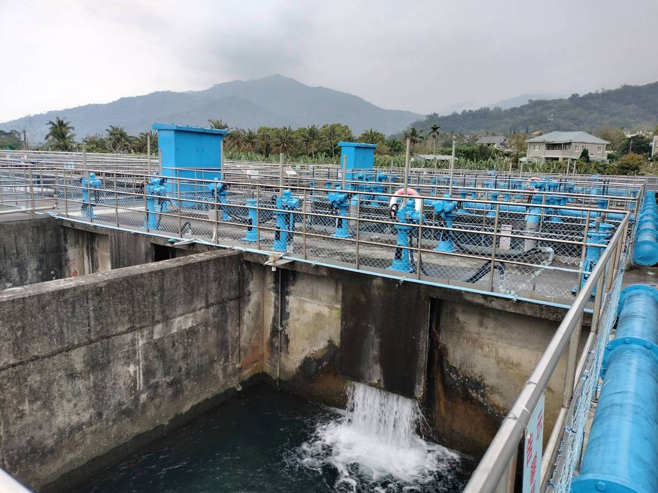 自来水公司去年在台东利嘉净水厂设置小型水力发电。图／联合报系资料照