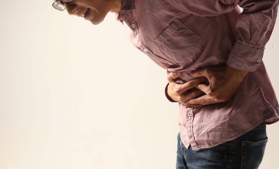 根据腹泻健保门急诊就诊人数，上周为12万1528人次，前一周为14万2682人，减少14.8%。示意图。本报资料照片