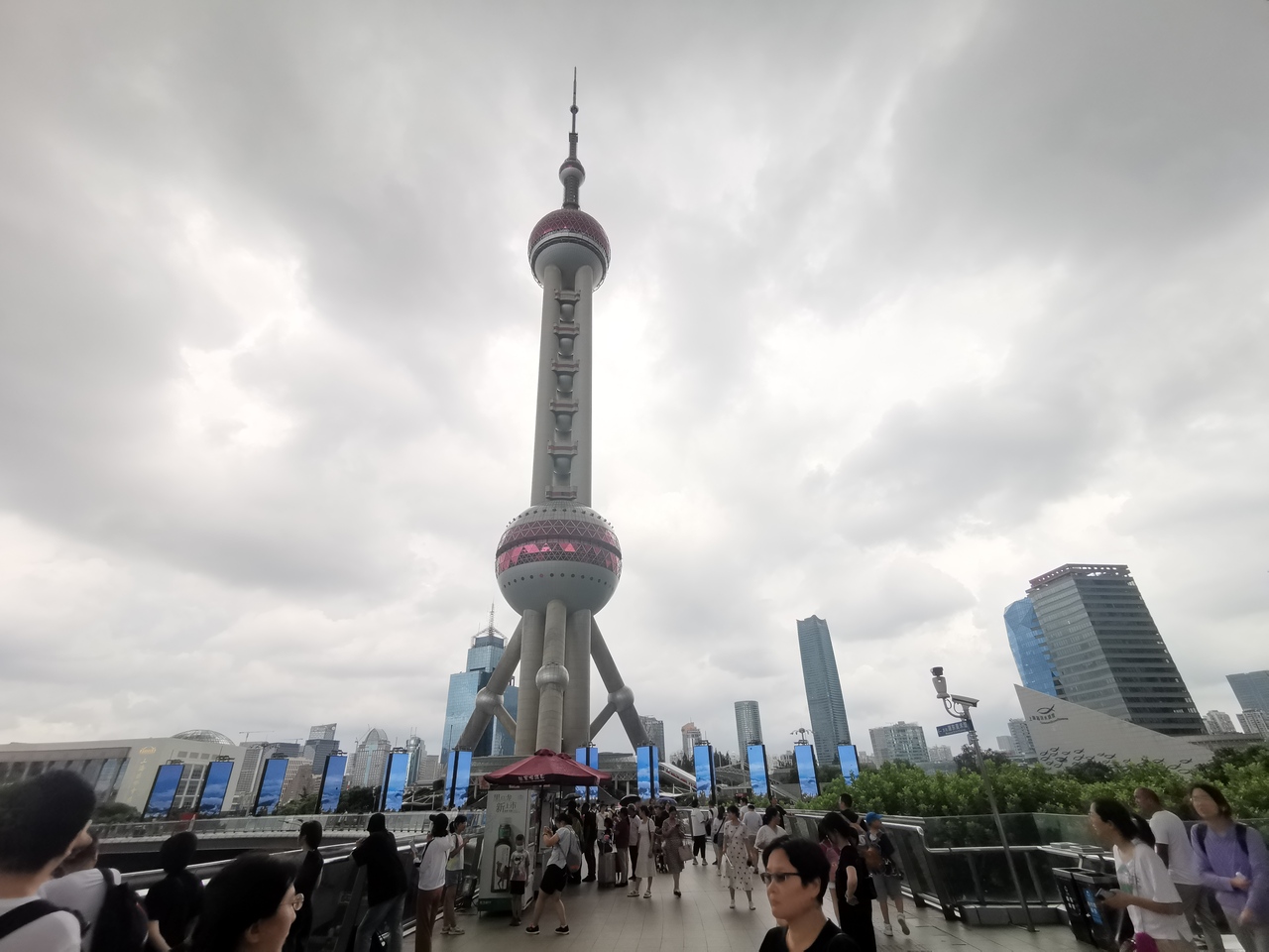上海当前办公室空置率是近20年来的新高，租金也持续下滑。记者林宸谊／摄影